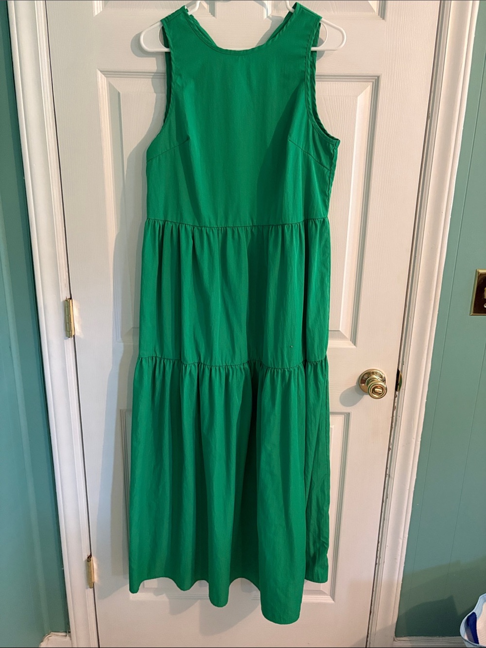 Perfect Masters dress-Sleeveless Emerald Tiered Maxi Dress - Women